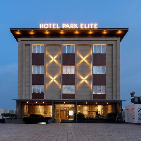 Hotel Parkelite Gannavaram Exterior photo