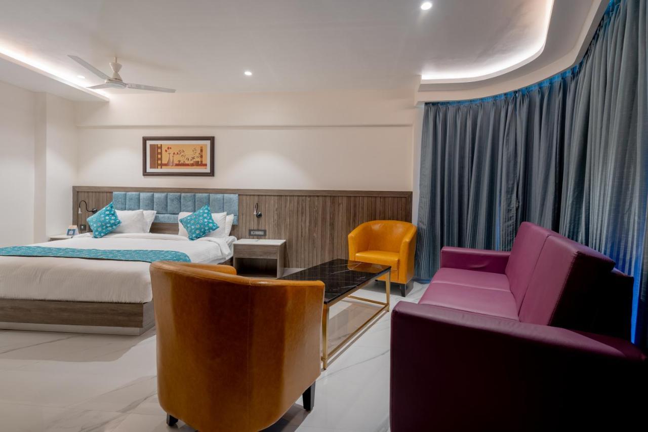 Hotel Parkelite Gannavaram Exterior photo